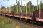 Ganzzug mit Flachwageneinheiten mit abgesenktem Fu�boden und ExTe-Rungen Typ Laas vom Einsteller Transwaggon GmbH in Hamburg, 31.08.11 Bhf.