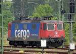 SBB Cargo Re 421 383-1 am 27.05.10 in Ruheposition am Gbf.