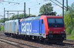 HSL mit Lokzug, Railpool-Lok 185 691-3 mit der Re 482 045-2 am Haken am 15.05.17 Bf.