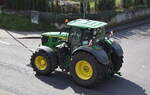 Ein JOHN DEERE 6R 250? Traktor am 01.04.25 Höhe Bahnhof Niederndodeleben.