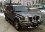 SUV Jepp Commander, 13.12.12 Berlin-Pankow.