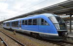 Der ehemalige Desiro-Präsentations Triebzug 642 800-6  TRAINGUARD  von Siemens ist inzwischen bei EBT-EMONS Bahntransporte GmbH registriert und stand überraschend am 27.11.17 abfahrbereit