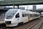 Noch mal der relativ neue Talent-Triebzug der NEB, der VT 2.12 (643 360-0... D-ERB) im Einsatz als RB12 Richtung Templin Stadt am 08.02.17 Bf. berlin-Hohenschönhausen.