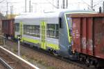 Im Moment regelm��ig zu sehen, fabrikfrische RegioShuttle f�r die agilis Verkehrsgesellschaft, mal schauen wann die �berf�hrungsfahrten abgeschlossen sind, heute zog die 232 252-7 den Zug Richtung