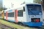Der RegioShuttle VT 304 (95 80 0650 300-6 D-STAP) der Stadler Pankow GmbH, ehemaliger Vorf�hrtriebzug war zeitweise an die ODEG verliehen als Ersatzfahzeug, hier abgestellt 13.04.09