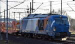 RRL - RIVE Rail Leasing Limited, Dublin [IRL] /Northrail  248 021  [NVR-Nummer: 90 80 2248 021-8 D-NRAIL], aktueller Leasingnehmer unbekannt mit einem PKW-Transportzug (leer) am 27.03.25 Höhe